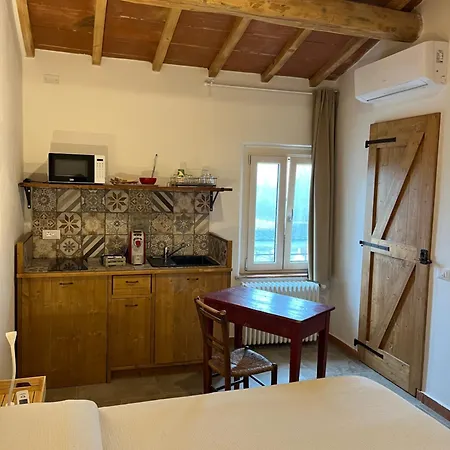 Tripla Il Picchio Pensión 3*