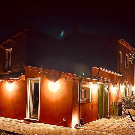 Tripla Il Picchio 게스트하우스 3*